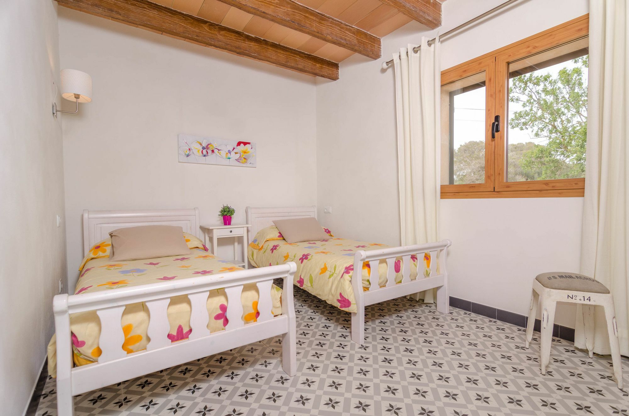 Pleta Comuna Hotel 4*